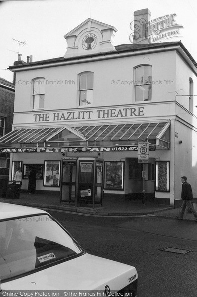 Photo of Maidstone, Hazlitt Theatre 2005