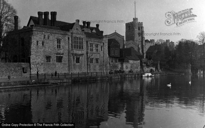 Photo of Maidstone, Old Palace 1954