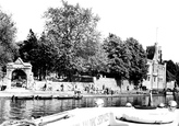 River Medway, Old Palace And All Saints' Church c.1955, Maidstone