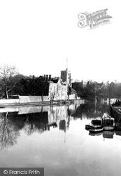 The River Medway c.1955, Maidstone