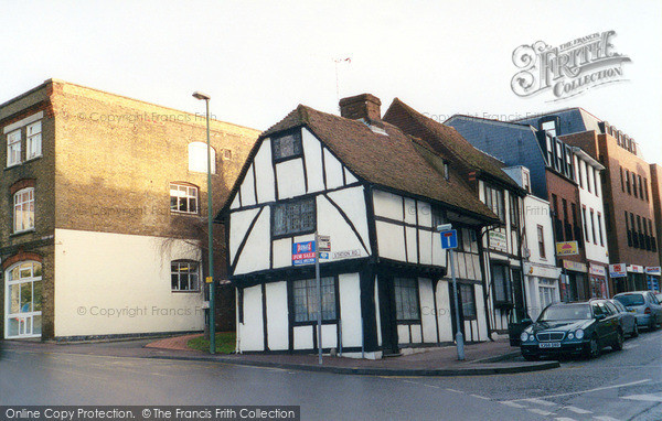Photo of Maidstone, Tudor Cottage 2005