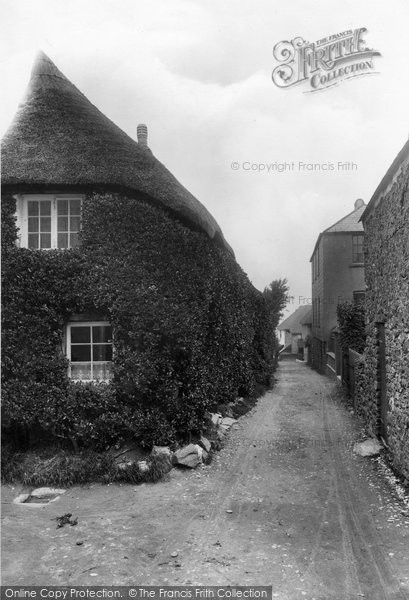 Photo of Malborough, Church Gate 1927