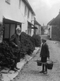 Fetching The Water 1927, Malborough