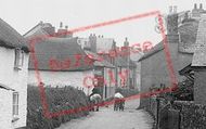 Village 1927, Malborough