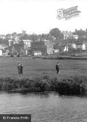 By The River 1898, Maldon