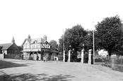 Entrance To Promenade 1923, Maldon