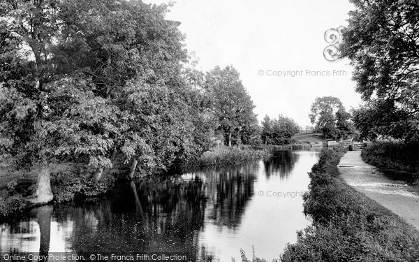 Photo of Maldon, Near Beeleigh Weir 1909
