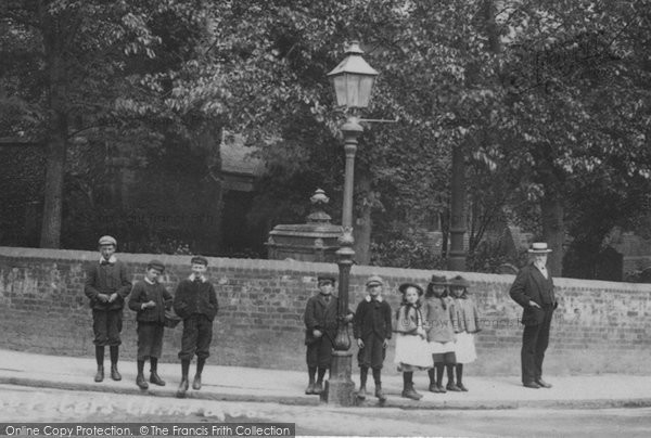 Photo of Maldon, Ready For Church 1901