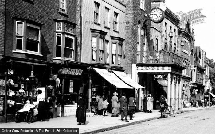 Photo of Maldon, Window Shopping 1921