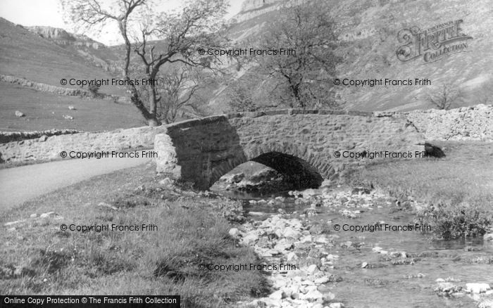 Photo of Malham, Gordale Bridge c.1939