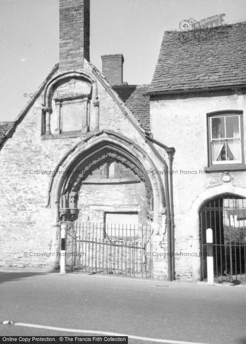 Photo of Malmesbury, St John's Almshouses 1959
