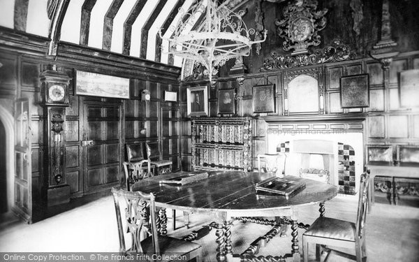 Photo of Manchester, Chetham College, Humphrey Chetham's Room 1889