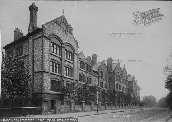 Photo of Manchester, Dalton Hall 1895