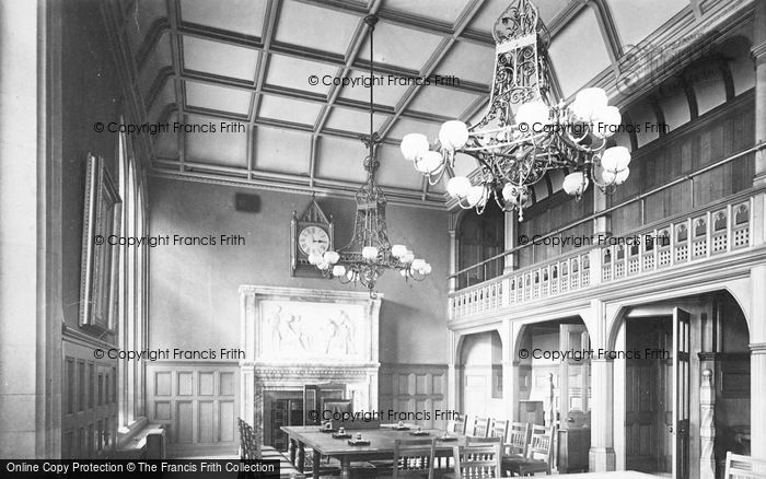 Photo of Manchester, Owens College, Council Chamber 1895