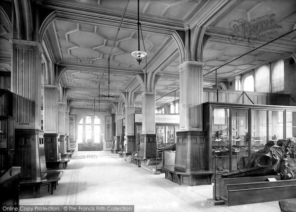 Photo of Manchester, Owens College, Geological Museum 1895