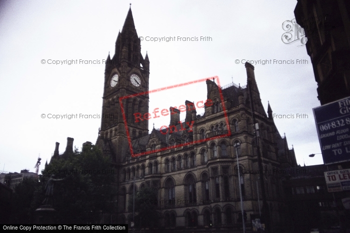 Photo of Manchester, Town Hall 1984