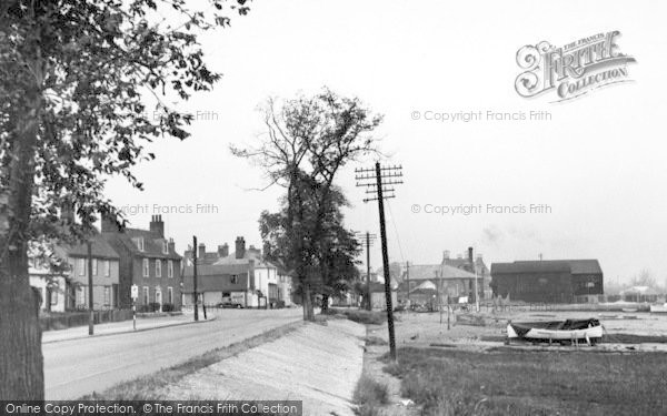 Photo of Manningtree, The Walls c.1955