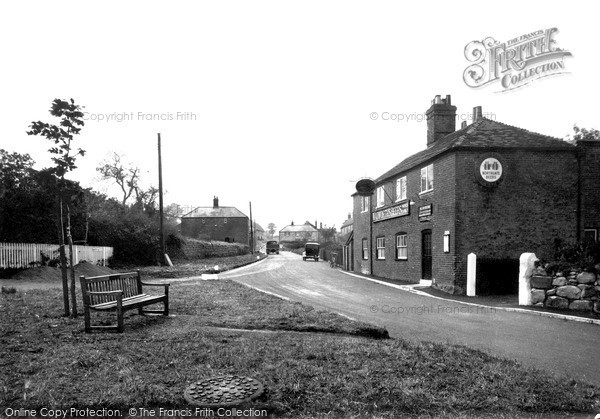 Photo of Manton, Oddfellows Arms And High Street c.1955