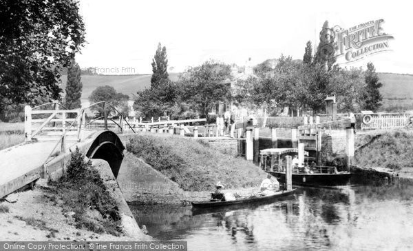 Photo of Mapledurham, The Lock 1890