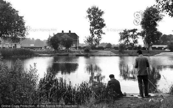 Photo of Mapledurham, The River Thames 1954