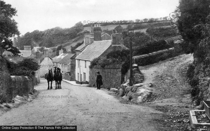 Photo of Marazion, The Village c.1930