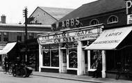 The Electric Palace Café 1929, March