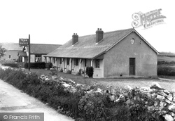 The Bungalow 1936, Marcross