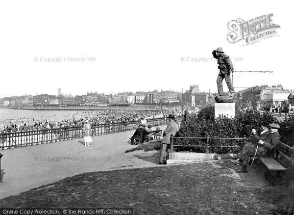 Photo of Margate, Surfboat Memorial 1918