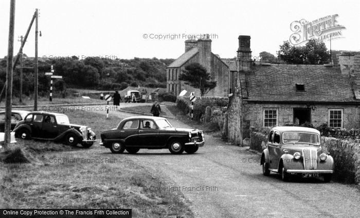 Photo of Marian Glas, Cars On Llangefni Road c.1960
