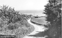Marian Glas, Road To The Beach c.1955, Marian-Glas
