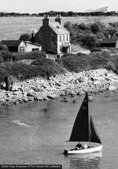 Photo of Marian Glas, Sailing At Traeth Bychan c.1960