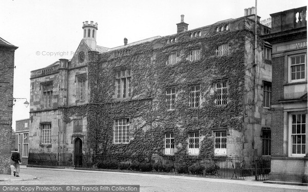 Photo of Market Bosworth, Bosworth Grammar School c.1955