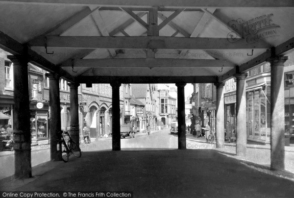 Photo of Market Drayton, Buttercross c.1950