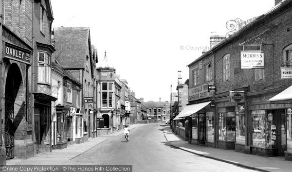 Photo of Market Drayton, Cheshire Street c.1955