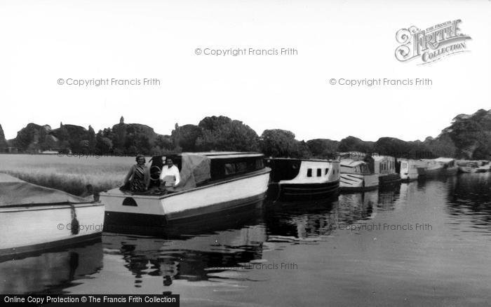 Photo of Market Drayton, The Moorings c.1960