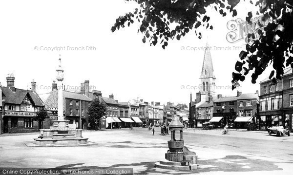 Photo of Market Harborough, Market Square 1922