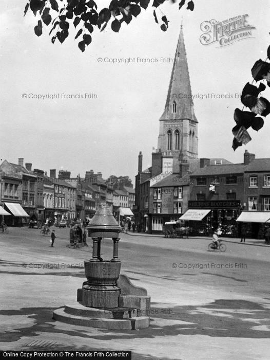 Photo of Market Harborough, Market Square 1922