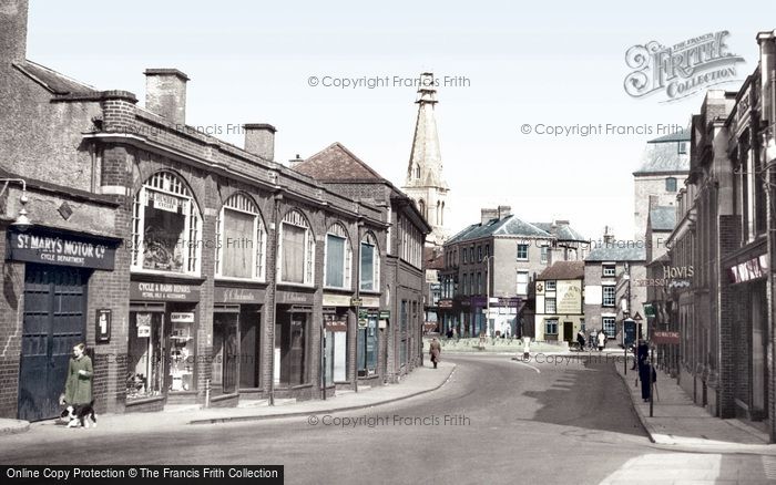 Photo of Market Harborough, Northampton Road c.1955