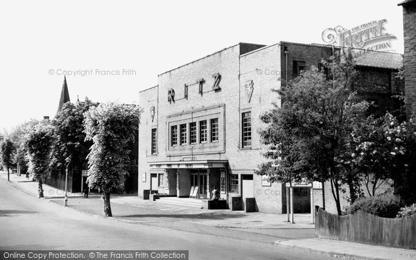 Photo of Market Harborough, The Ritz, Northampton Road c.1955