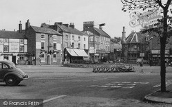 The Square And Peacock Hotel c.1960, Market Harborough