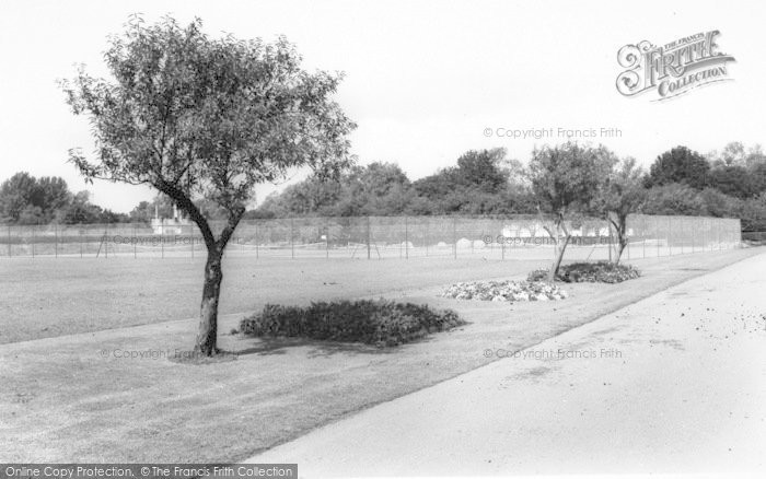 Photo of Market Harborough, The Tennis Courts, Welland Park c.1965