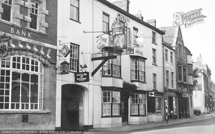 Photo of Market Harborough, The Three Swans Hotel c.1960