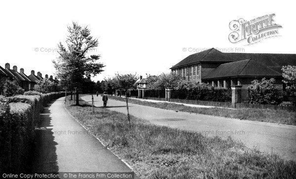 Photo of Market Harborough, Welland Park And Modern School c.1955