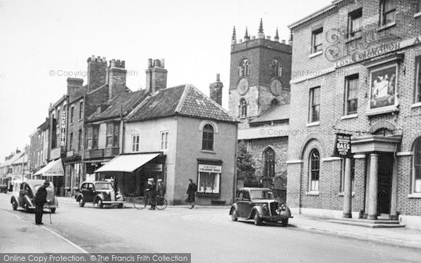 Photo of Market Weighton, High Street c.1950