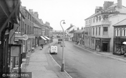High Street c.1955, Market Weighton