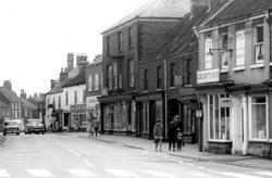High Street c.1960, Market Weighton