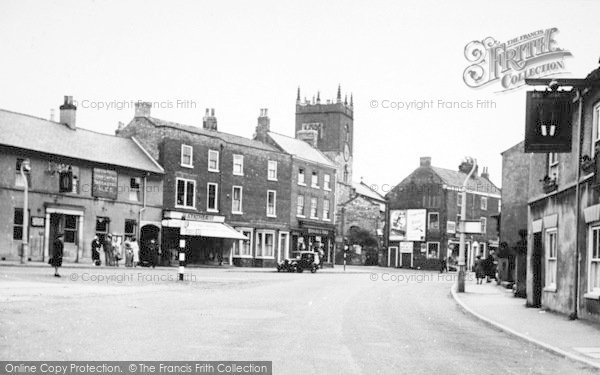 Photo of Market Weighton, Market Place c.1950