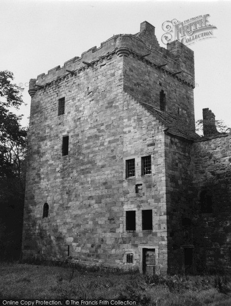 Photo of Markinch, Balgonie Castle 1950