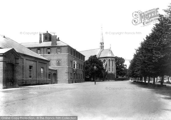 Photo of Marlborough, College, A House, Dining Hall And Chapel 1902