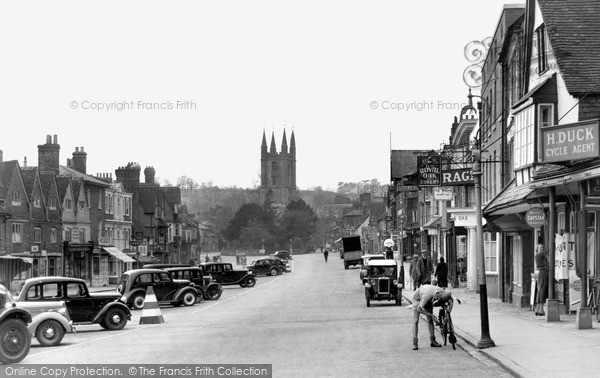 Photo of Marlborough, High Street c.1950